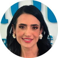 Dra. Paula Beatriz Tavares Fettback, PHD